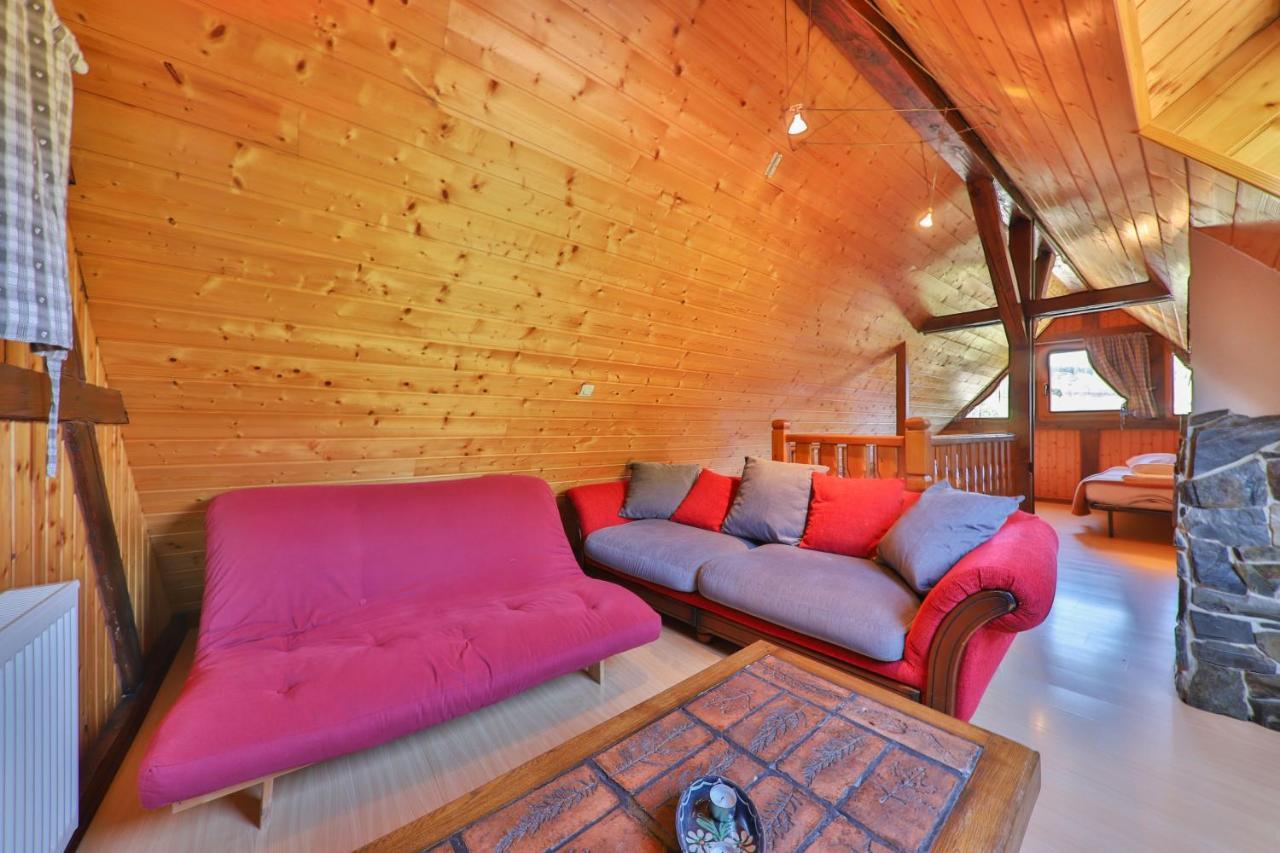 Spacieux Et Confortables Gites A Proximite Randonnees, Lacs, Ski Nature Sondernach Екстериор снимка